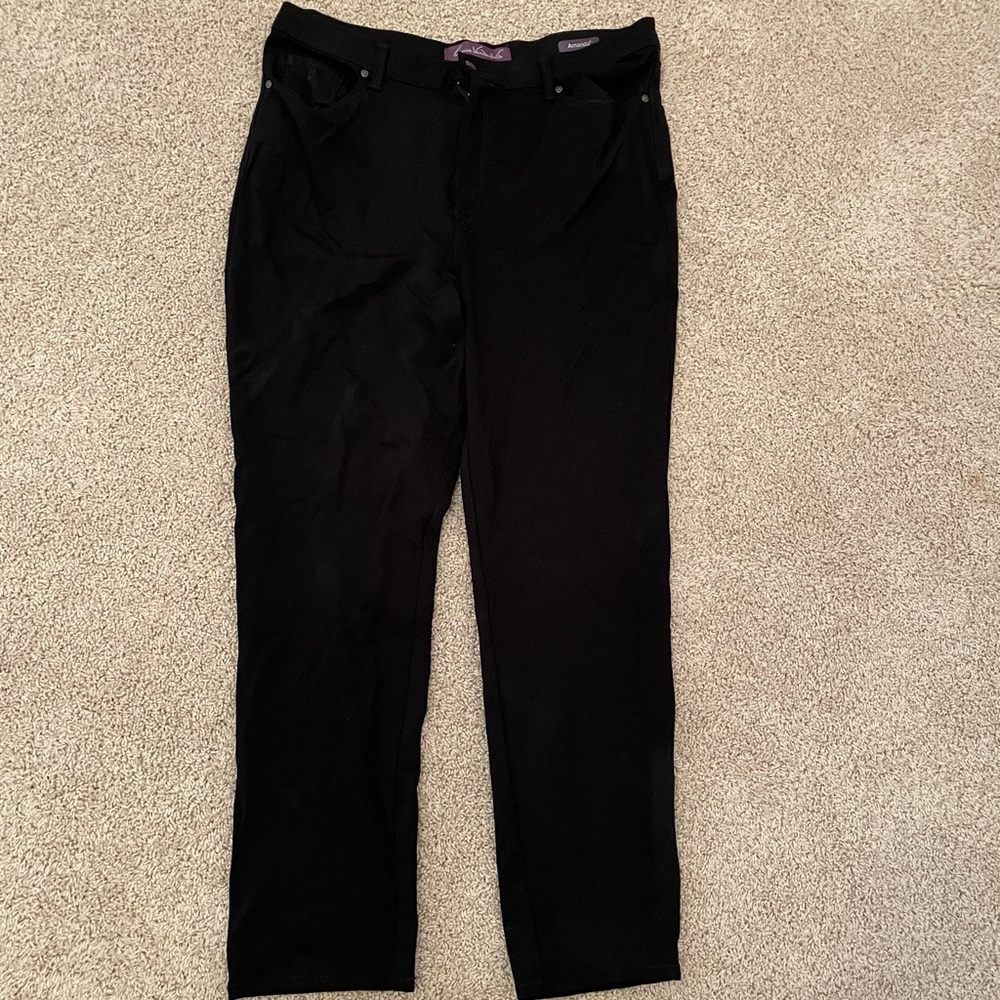 Gloria Vanderbilt Black Dress Pants Size 18